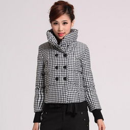 艾森絲服飾藍色羽絨服比價解析 560-570元區間的性價比之選